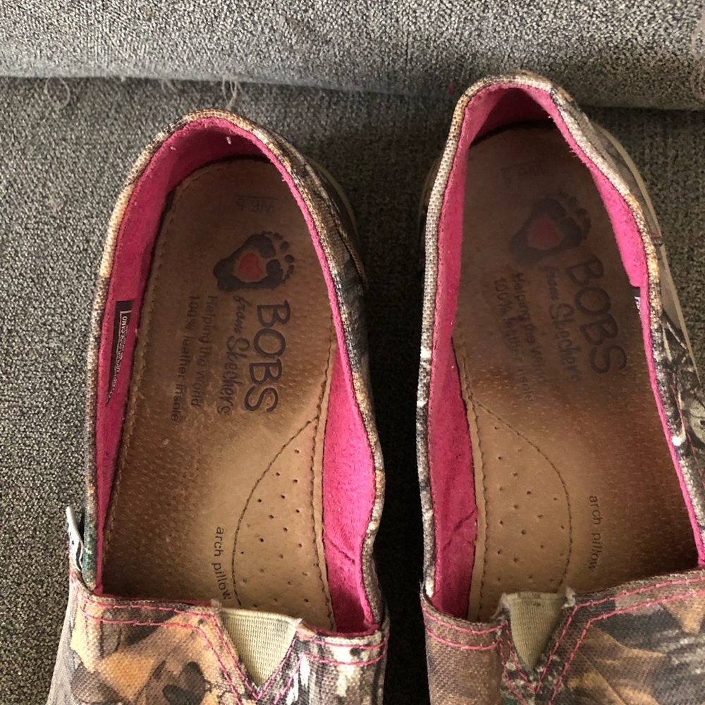 Bobs by Skechers Camo Slip Ons - Picture 2 of 4
